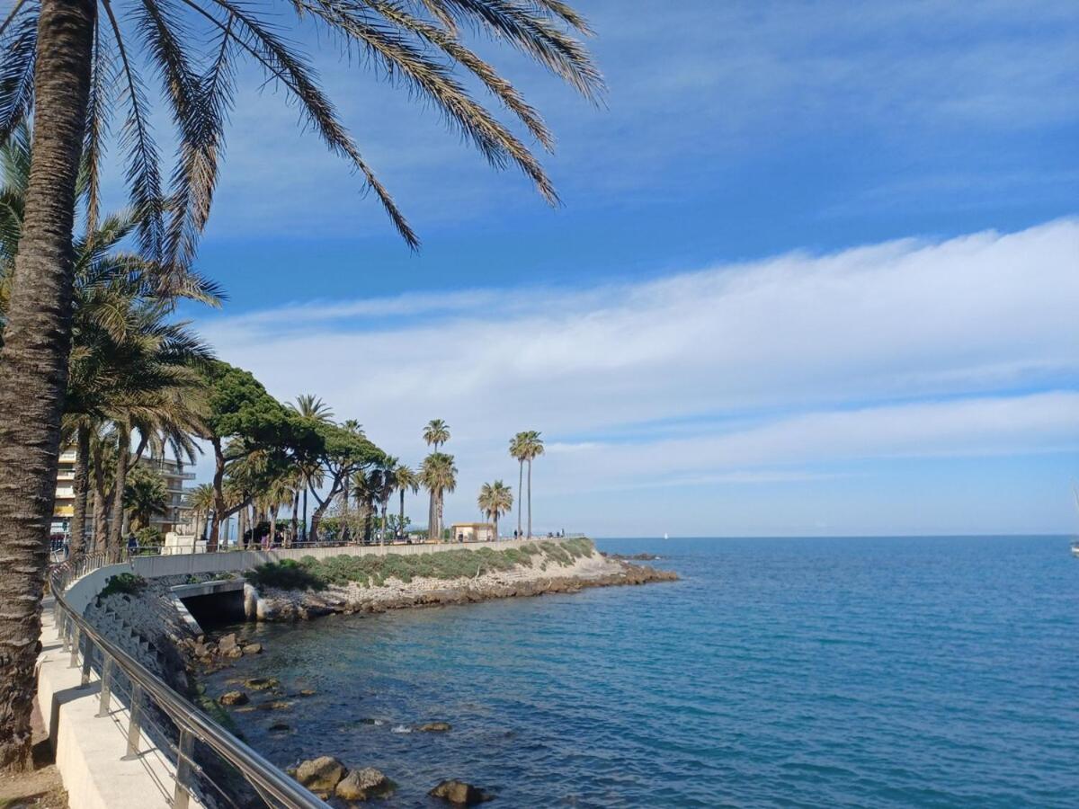 Juan Les Pins Tanit Studio Climatise Vue Sur Mer Piscine Antibes Eksteriør billede